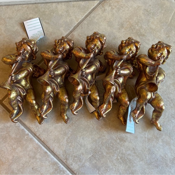 (5) NWT Gold cherub angel w trumpet Christmas hanging ornaments 7” h x 4.5” wide - Picture 15 of 15